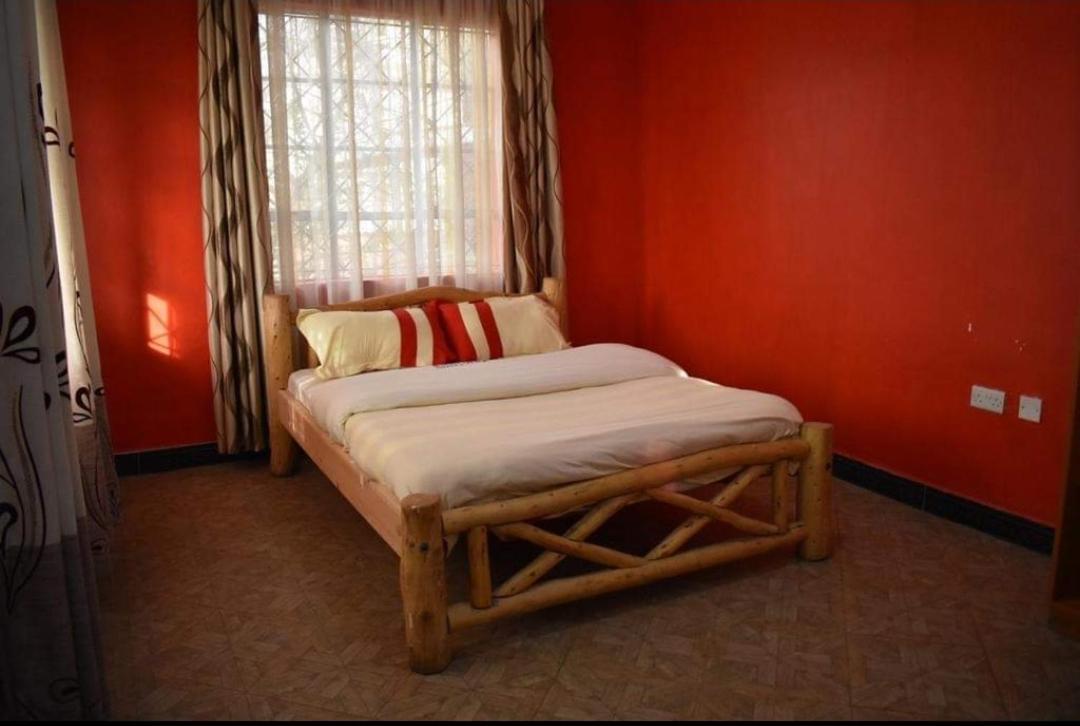 Buens Lugar Hotel Nanyuki Exterior photo